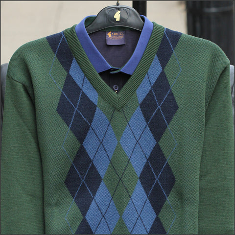 Gabicci M06 Forest Patterned  V Neck=