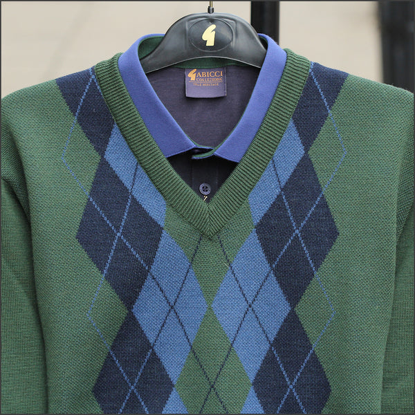 Gabicci M06 Forest Patterned  V Neck=
