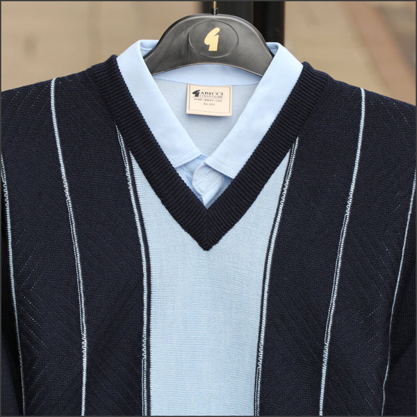 Gabicci M01 Navy V Neck=