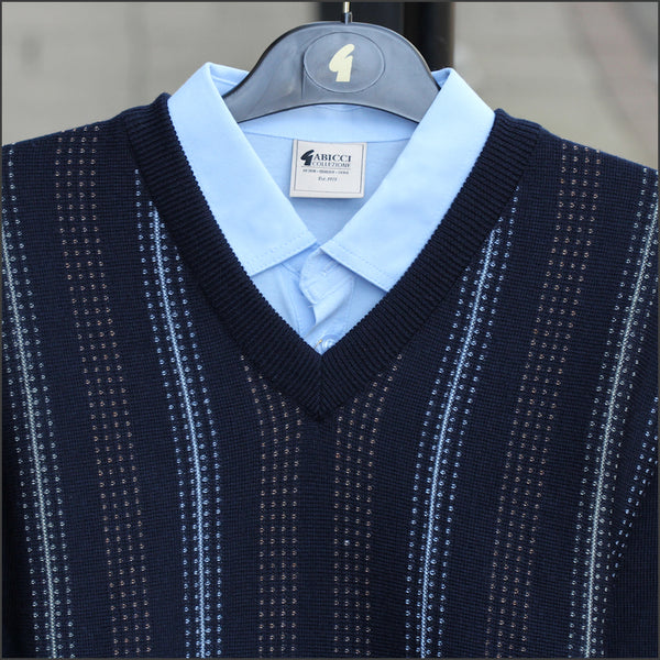 Gabicci M05 Navy V Neck=