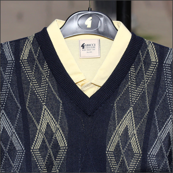 Gabicci M03 Navy V Neck=