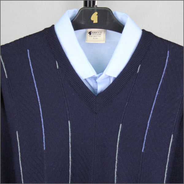Gabicci M01 Navy V Neckª