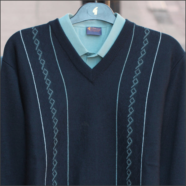 Gabicci M03 Navy V Neck@