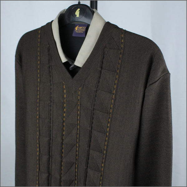 Gabicci M05 Clove V Neck*