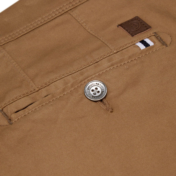 Douglas Preston Tan Chinosª