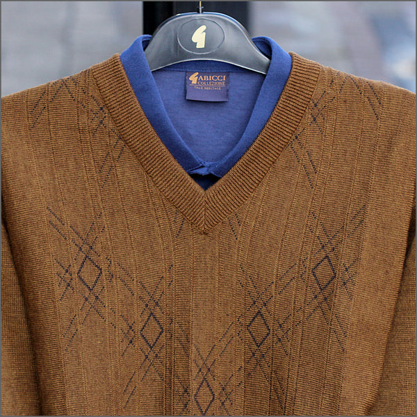 Gabicci M07 Nutmeg V Neck*