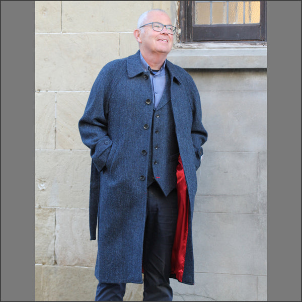 Harris Tweed Dark Blue Herringbone Raglan Overcoat¬