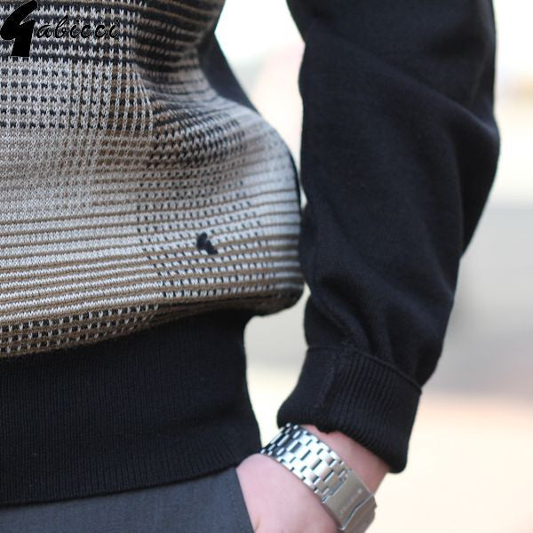 Gabicci M14 Black Pattern V Neck=