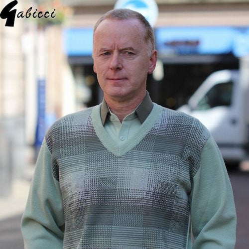 Gabicci M14  Gooseberry Pattern V Neck=