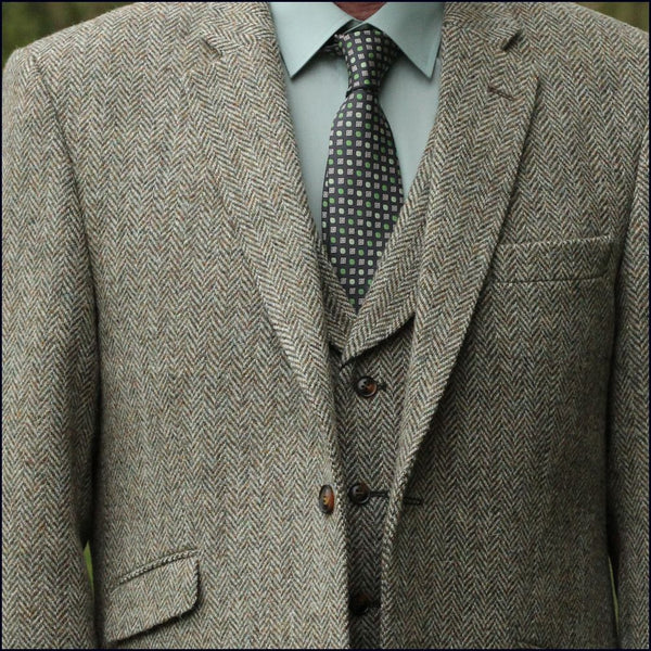 Harris Tweed Fawn Herringbone Jacket=