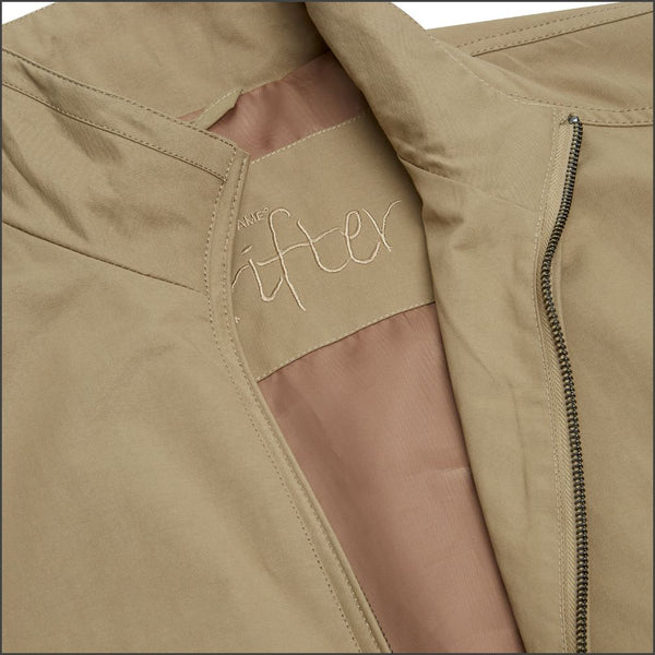 Daniel Grahame Stone Fielding Casual<>