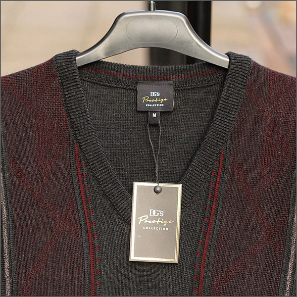 DG's Charcoal Pattern V Neckº