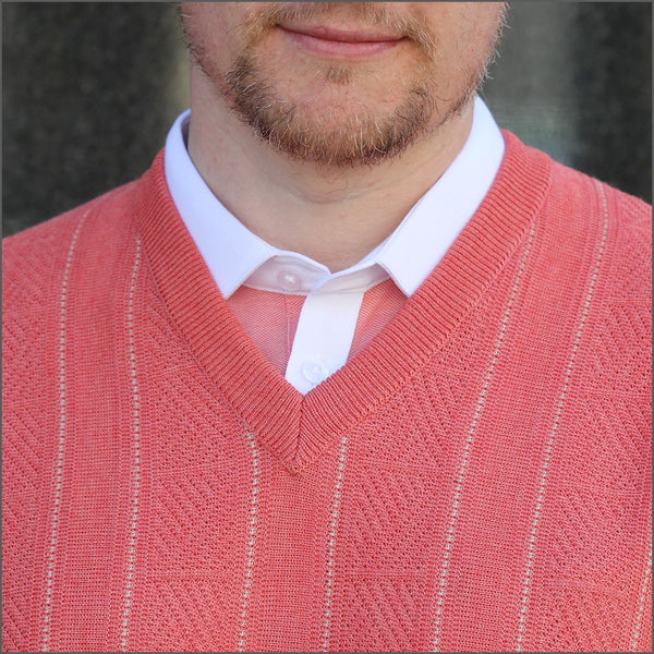 Gabicci M02 Salmon V Neck=