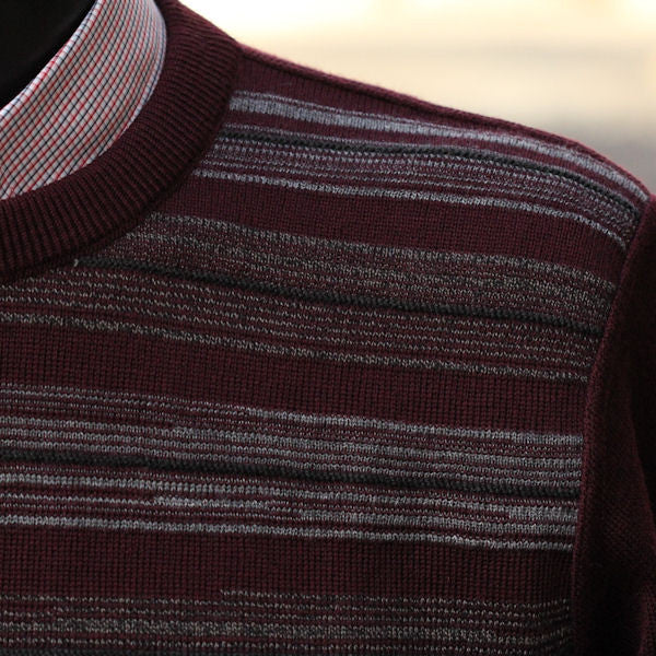 DG's Wine Pattern Crew Neckº